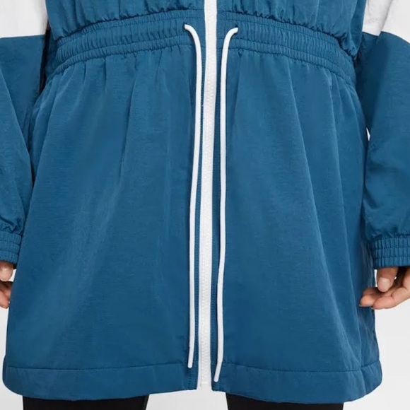 Nike women’s Sportswear Icon Clash Woven Track Jacket Blue Pink white 1X  Sporty - Picture 17 of 17